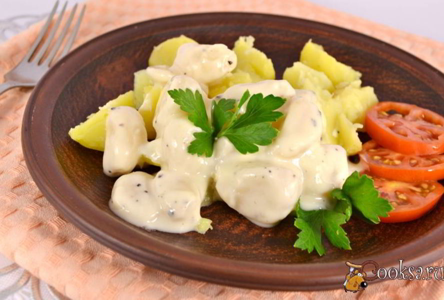 Закуска из чеснока в сметанно-медовом соусе