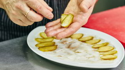 закуска из соленого палтуса и картофеля