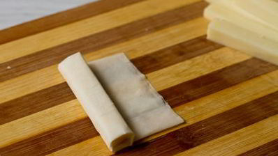 закуска из сулугуни в тесте фило