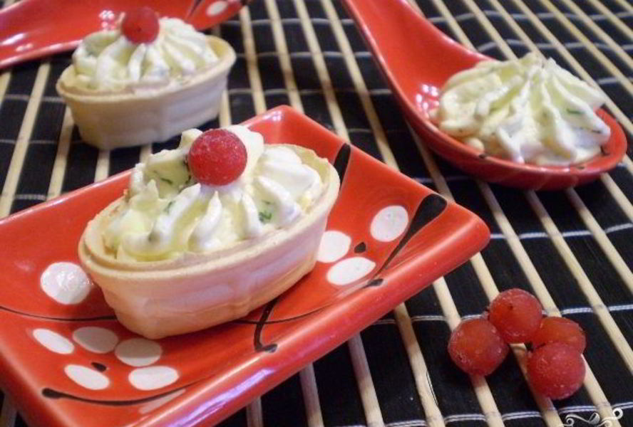 Закуска с сыром и чесноком