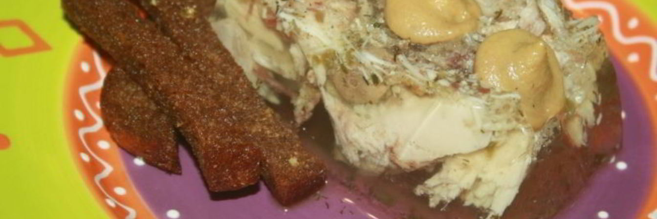 Базовое заливное из курицы с сухой кавказской аджикой