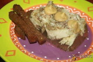 Базовое заливное из курицы с сухой кавказской аджикой