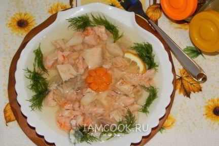 Заливное из красной рыбы