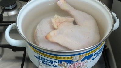 заливное из курицы с брокколи