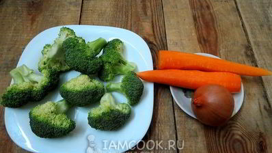 заливное из курицы с брокколи