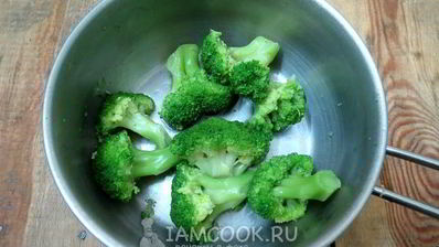 заливное из курицы с брокколи