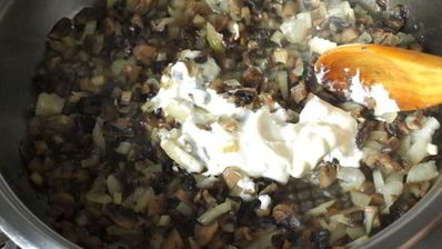 грибной жульен в булочке