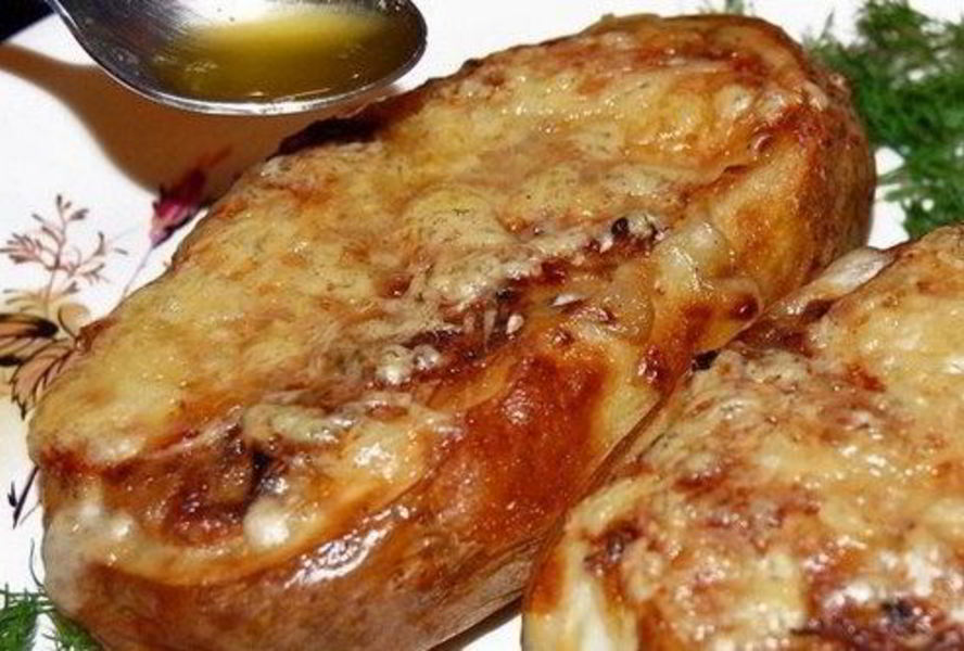 Грибной жульен в картофельных кокотницах