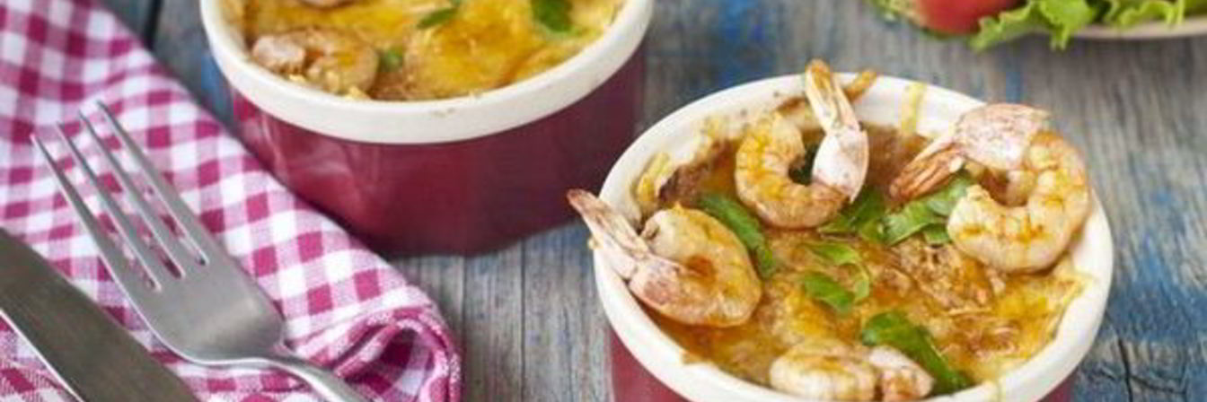 Жульен из морепродуктов с белым вином