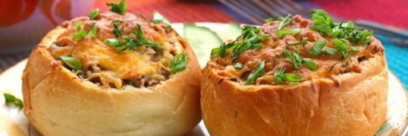 Жульен из шампиньонов в булочке