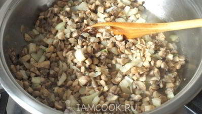 жульен из шампиньонов в булочке