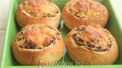 жульен из шампиньонов в булочке