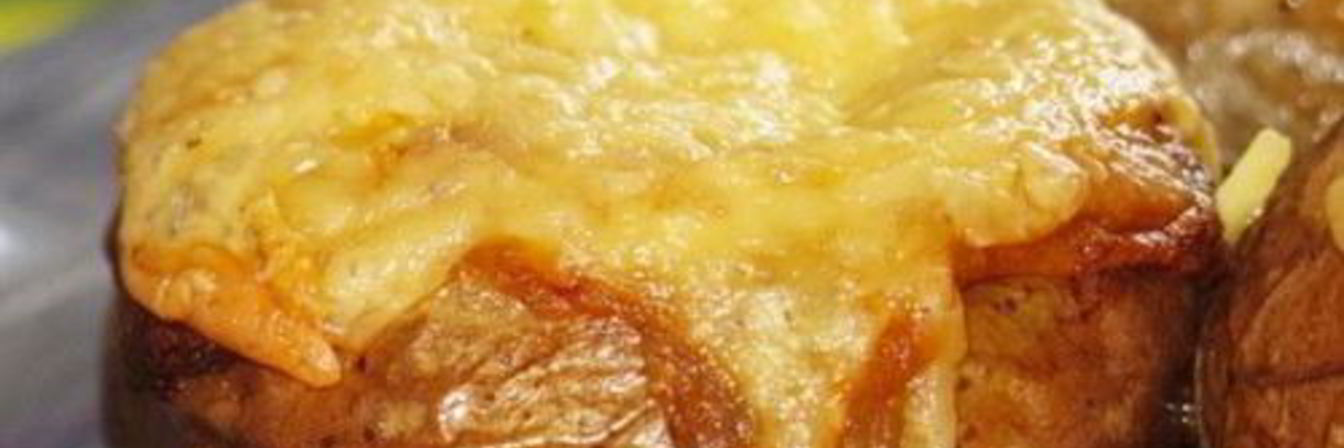 Жульен из шампиньонов в картофеле