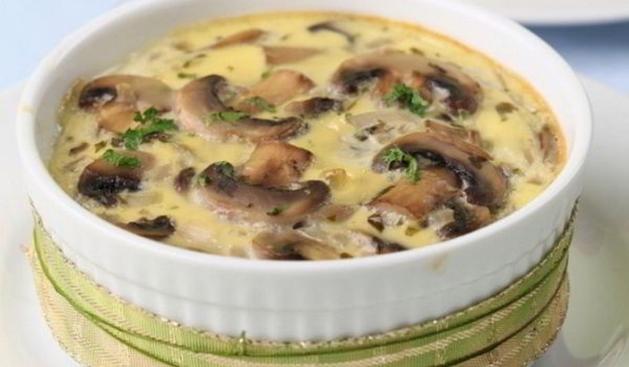 Рецепт жульена с картофелем, курицей и грибами