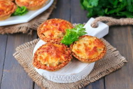 Жульен в тарталетках с грибами и сыром