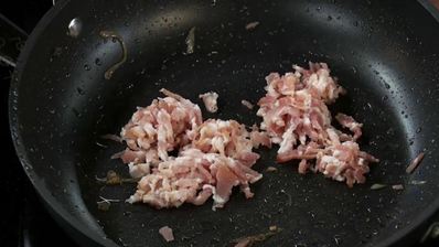 жюльен с беконом и грибами