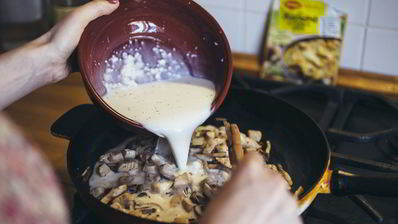 жюльен в хрустящей булочке