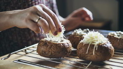 жюльен в хрустящей булочке